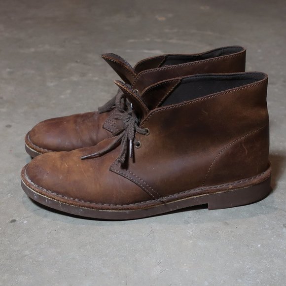 Clarks. Men\'s 8. Chukka Boots. Brown Leather.